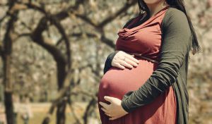 58.100 euros en ayudas a madres y embarazadas sin recursos en Almería