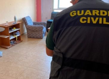 Faltan guardias civiles en Almería para controlar la inmigración ilegal Faltan guardias civiles en Almería para controlar la inmigración ilegal
