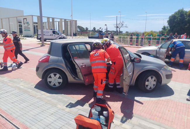 Una mujer muere y dos hombres heridos en un choque frontal en Cuevas del Almanzora
