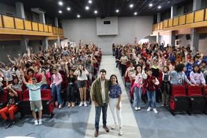 Viaje a la prehistoria en Vera de la mano Ignacio Martín