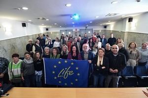 La alcaldesa destaca la importancia de que “Almería sea referencia en la Economía Azul”