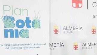 El Ayuntamiento de Almería recibe un premio por su Plan Botania