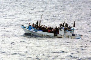 Ocho migrantes subsaharianos llegan a la costa de Mojácar