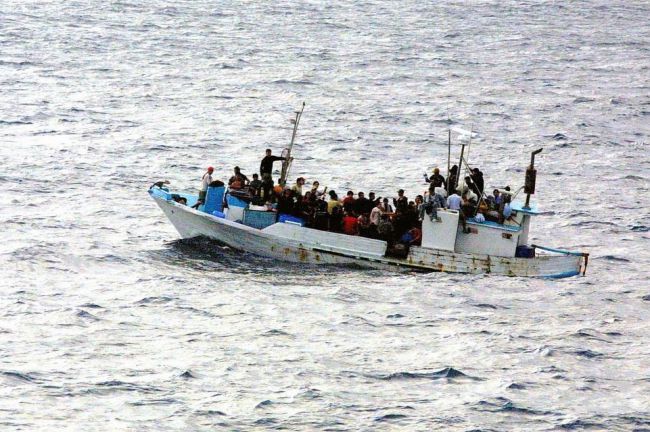 Ocho migrantes subsaharianos llegan a la costa de Mojácar