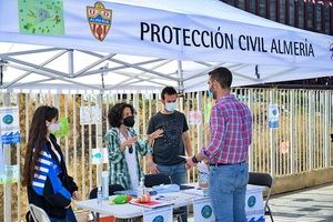 El alcalde participa en el acto ‘Un mar de firmas por Gabriel’
