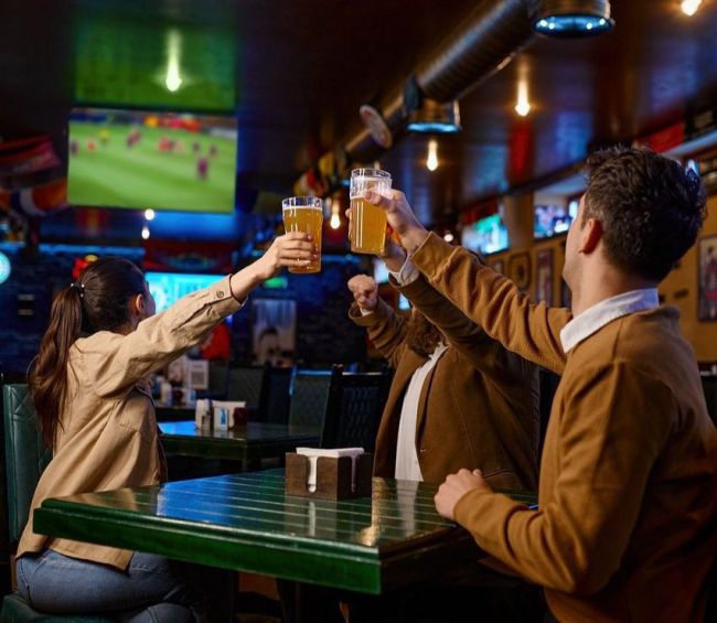 Bares y restaurantes interesantes si tienes una tarde libre en Madrid
