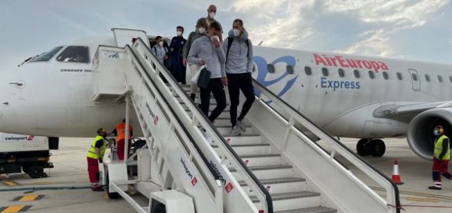 PP de Almería exige declarar vuelo con Madrid como servicio público