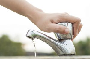 Para quién serán los 11 millones de m3 de agua regenerados en el Poniente