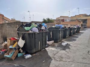 Almería abre el plazo para alegaciones sobre el aumento del recibo de basura a 132 euros