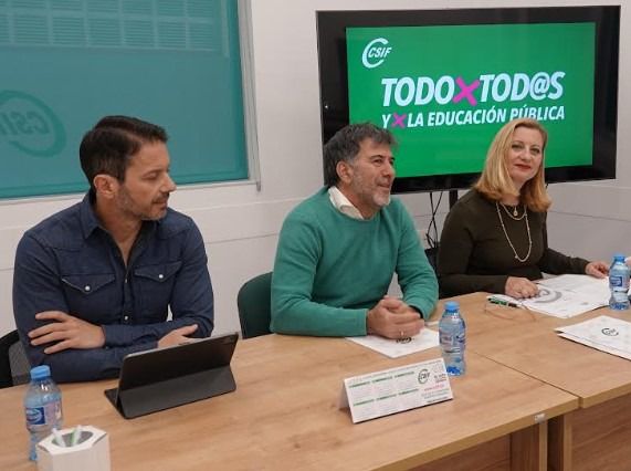 El 77% de los docentes en Almería enfrenta acoso escolar sin recursos suficientes