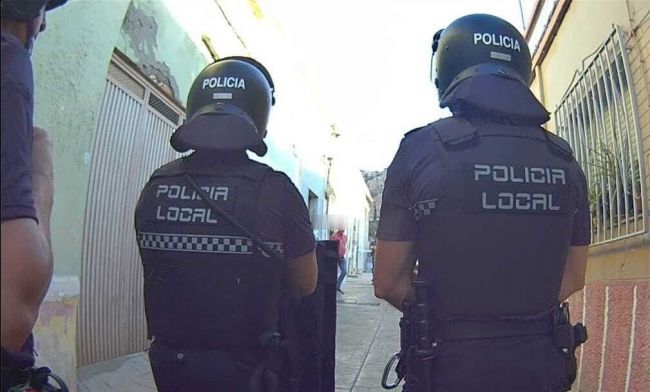 Detenido tras peligrosa persecución policial en Roquetas que dejó heridos