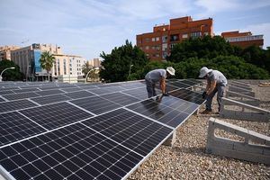 La Junta anima a participar en unas jornadas sobre comunidades solares y energéticas