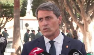 El Gobierno intensifica la búsqueda de los responsables del homicidio y los incendios en Adra
