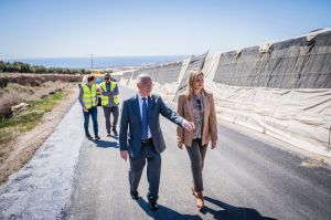 Roquetas licita un servicio integral de mantenimiento de caminos rurales