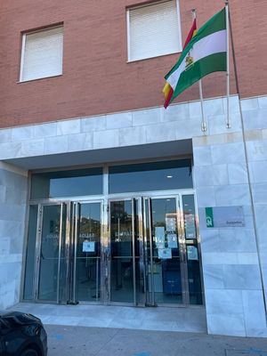 Condenan a hombre por agredir a guardia civil en Aguadulce