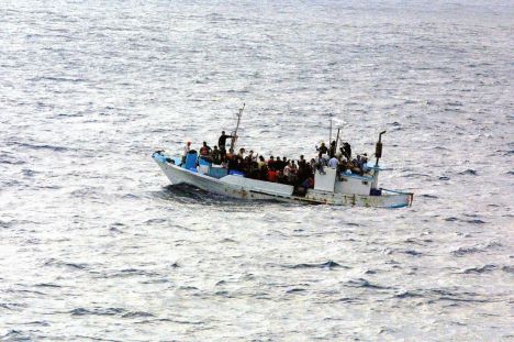 170 inmigrantes arriban a Almería en diez pateras en solo tres días
