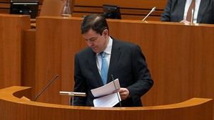 Mañueco rechaza la propuesta de Vox para el pacto presupuestario en Castilla y León