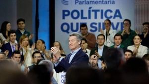 Feijóo critica la prórroga de presupuestos y exige elecciones o debate en Cortes