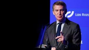 Feijóo pide a Sánchez una estrategia nacional ante la guerra comercial de Trump