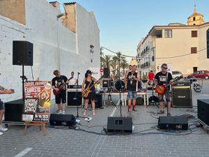 Dos exposiciones y un concierto cierran la programación previa al Rock Albox