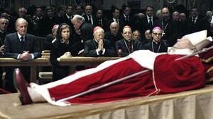 Funerales papales: la presencia de monarquías en España y otros países