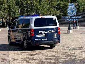 Un detenido en Almería en una operación contra el blanqueo de capitales a través de vehículos de lujo