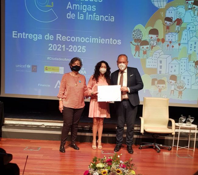 Acto entrega ciudades amigas de la infancia 2021