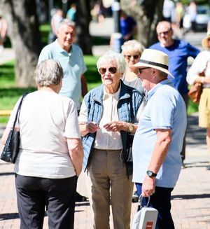 Almería es la provincia con la pensión media más baja de Andalucía con 1.083 euros