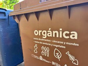 El ayuntamiento de Almería refuerza la recogida de orgánica con 100 nuevos contenedores