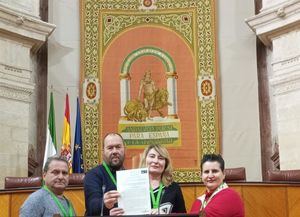 El bloqueo del convenio del manipulado llega al Parlamento