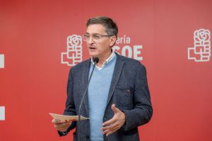 Sánchez Teruel: «El 'no a la guerra' es una de las mejores campañas de promoción de nuestro país en el mundo»