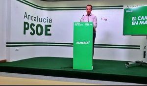PSOE acusa al Gobierno andaluz de cinismo en sanidad en Huércal Overa