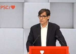 El legado de Carme Chacón y su vínculo con Almería marcan el discurso de Salvador Illa