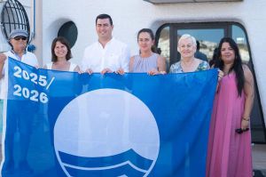Almería brilla en el mapa mundial con 38 banderas azules para sus playas este 2026