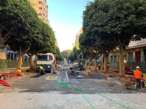 Las obras del Paseo de Almería se prolongarán hasta otoño