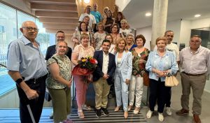 Milagros Fuentes, afectada con epilepsia, expone sus obras tejidas en punto de cruz en el Espacio Alma