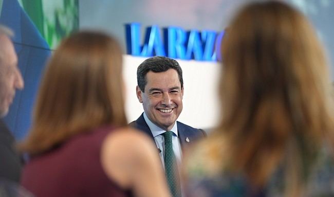 Moreno busca apoyo para Andalucía ante el cupo catalán