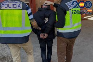 Golpe policial a las redes de tráfico de personas en Almería