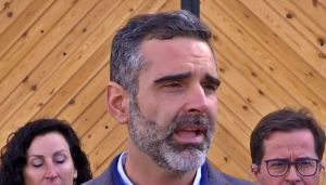 El PP acusa al PSOE de bloquear el derribo del hotel de El Algarrobico