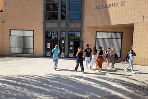 La UAL roza las 2.250 peticiones en el arranque del aluvión de solicitudes de máster