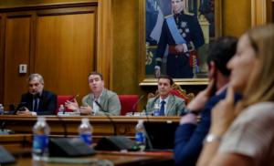 Giménez denuncia presiones a municipios para abandonar el PFEA y reuniones “solo con alcaldes socialistas”