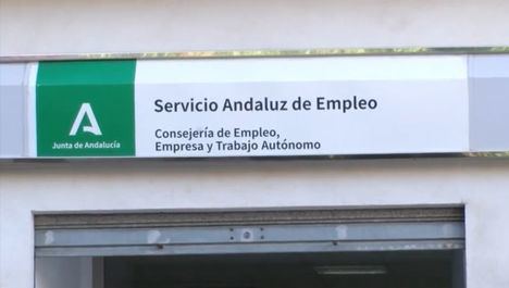 Más de 26.100 contratos en un mes para bajar en 813 los desempleados