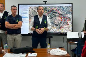 Ya pueden regresar todos los desalojados por el incendio de Los Gallardos