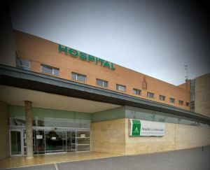 Grave accidente laboral en Almería tras caer un obrero desde un segundo piso