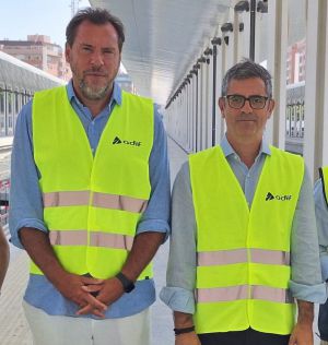 Bolaños arremete en Almería contra las expresiones "violentas" de Vox