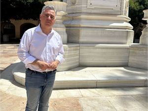 PSOE pide señalización para Los Coloraos en Almería