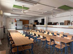 Almería empieza el curso con menos alumnos y más profesores que nunca