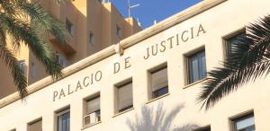 Condenado el dueño de un comercio en Almería por intentar prostituir a una menor contratada