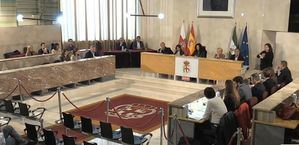 El pleno debate sobre Ceuta pero acaba haciéndolo sobre inmigración