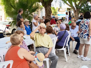 Vícar conmemora el Día de las Personas Mayores con actividades y talleres